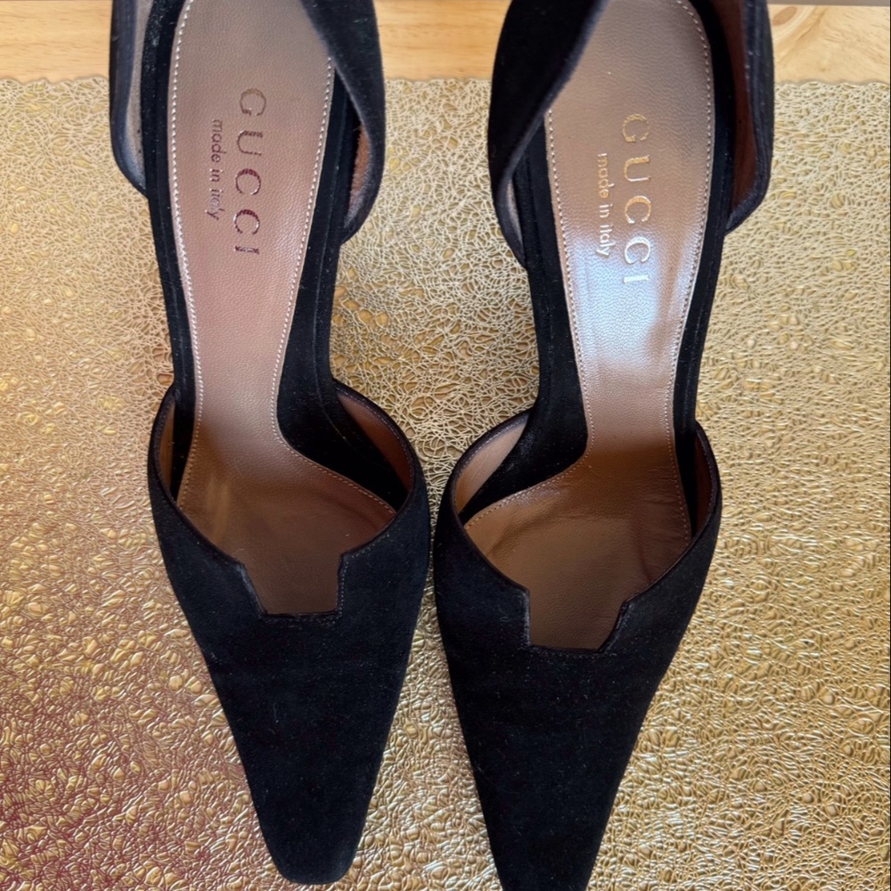 Gucci Black Suede Slip On Pumps Size 37.5
